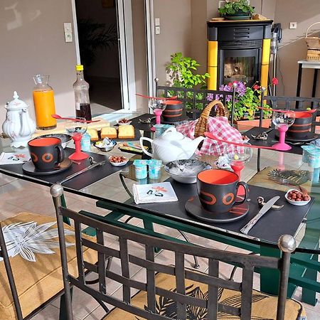 Chambre Privee Avec Salon, Garage Voiture, Velos, Motos Tourville-sur-Arques المظهر الخارجي الصورة