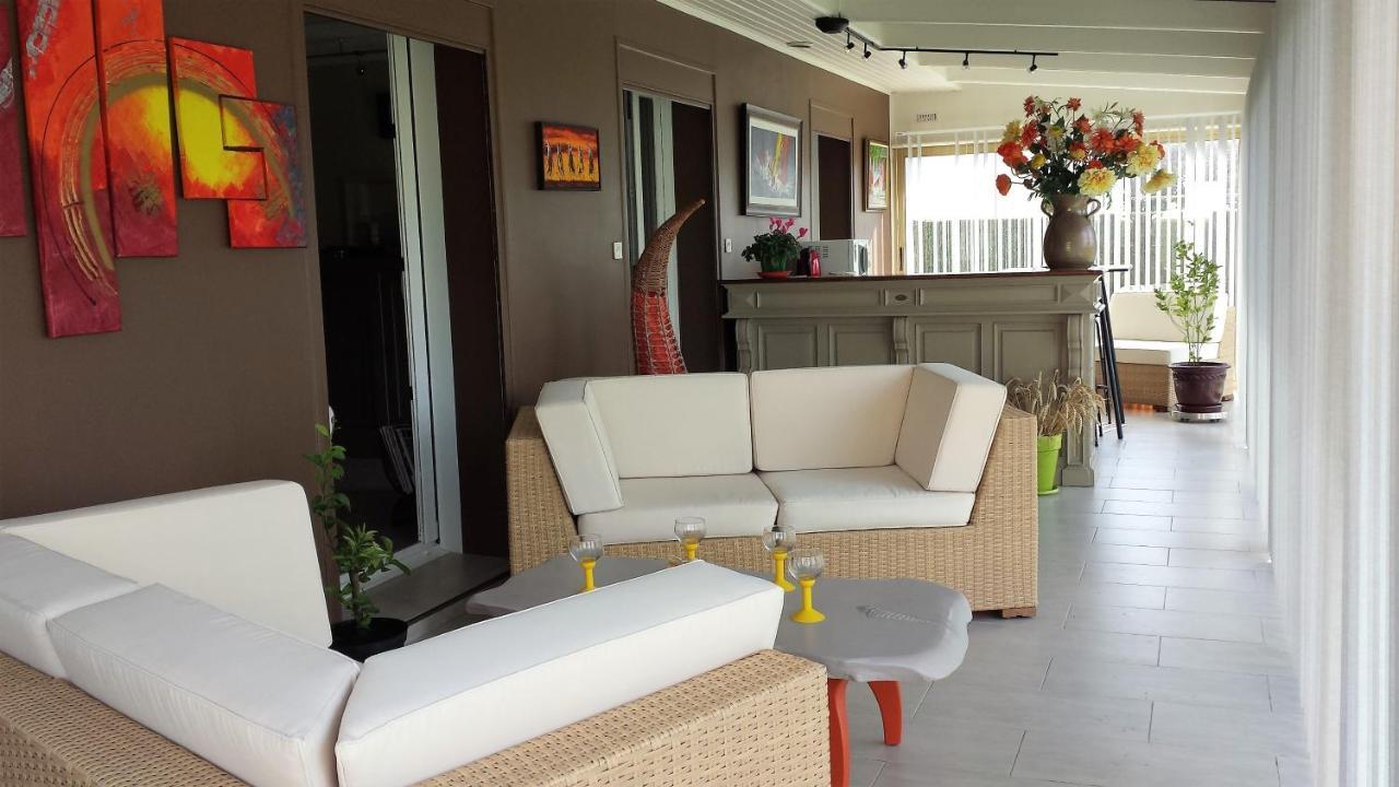 Chambre Privee Avec Salon, Garage Voiture, Velos, Motos Tourville-sur-Arques المظهر الخارجي الصورة
