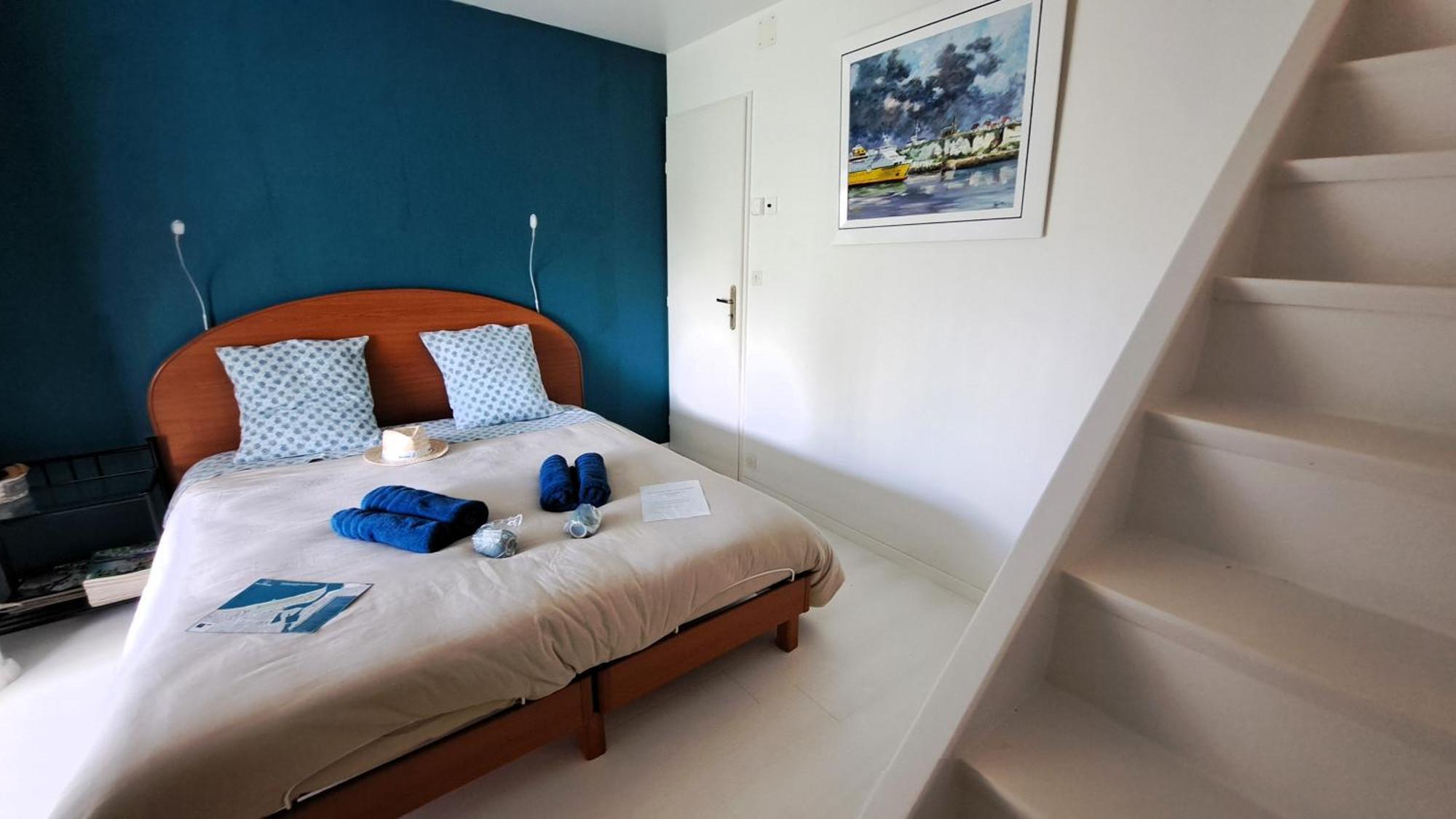 Chambre Privee Avec Salon, Garage Voiture, Velos, Motos Tourville-sur-Arques المظهر الخارجي الصورة